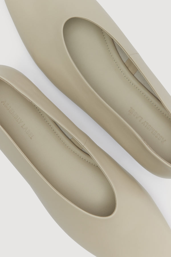 Andrea Leather Ballet Flat