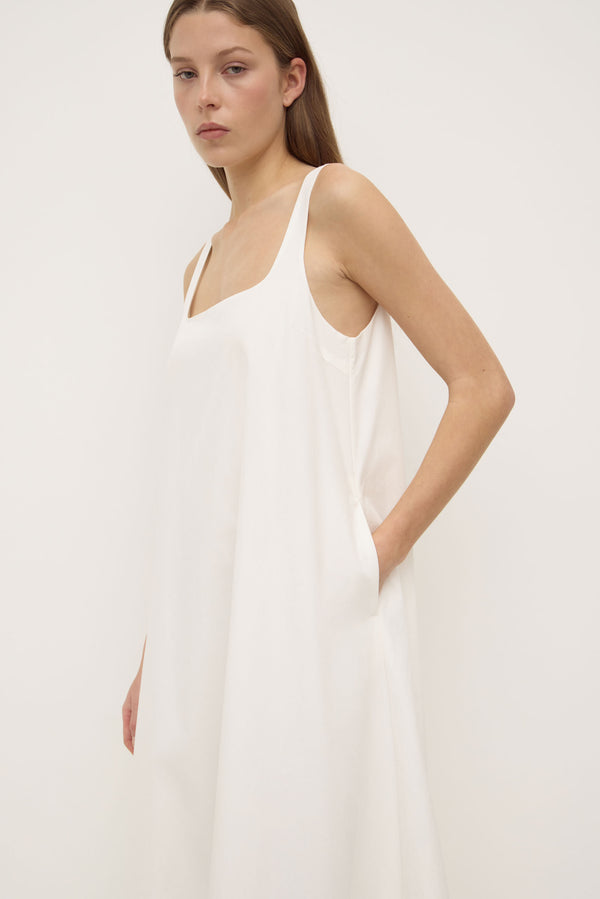 Becca_Maxi_Dress_White_0172