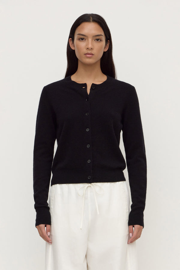 Benny_Knit_Cardigan_Black_1759