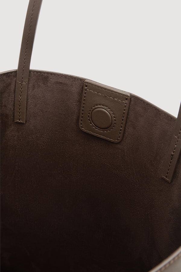 Callen Leather Shoulder Bag Walnut_3