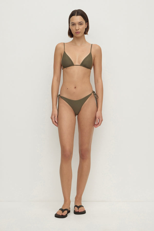 Cruise_String_Bikini_Top_Hunter_0194