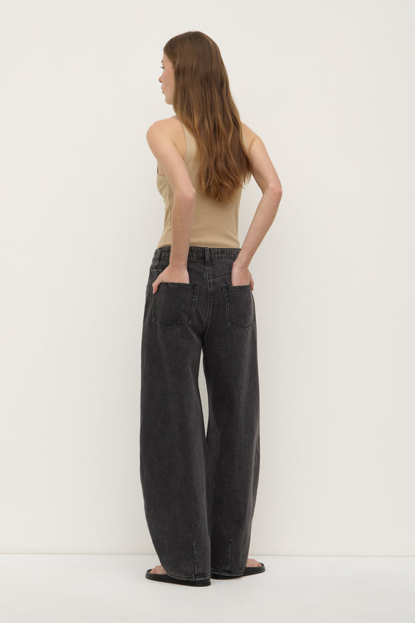 High Rise Barrel Jean