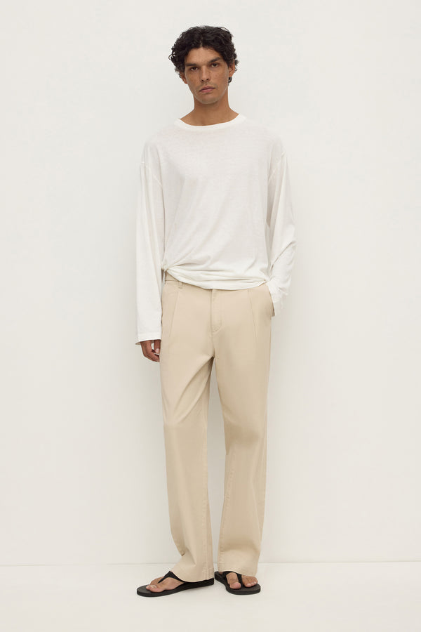 Jonah_Pleated_Chino_Pebble_1435