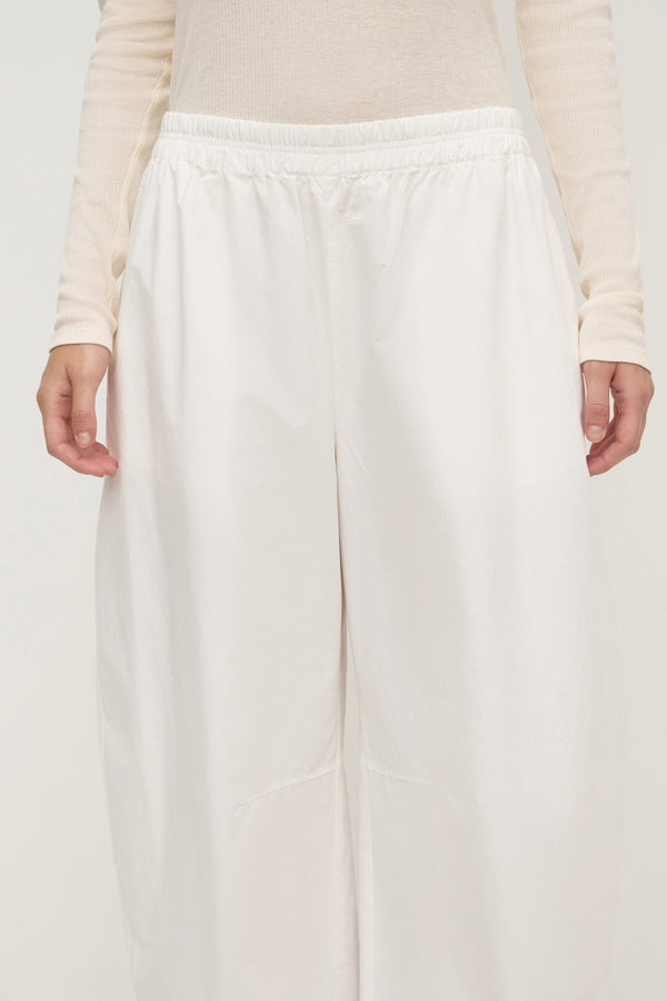 Lola Barrel Pant