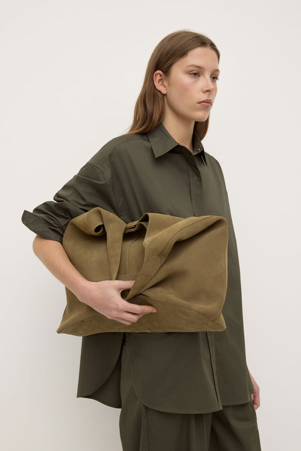 Marigold_Poplin_Long_Sleeve_Shirt_Moss_0650