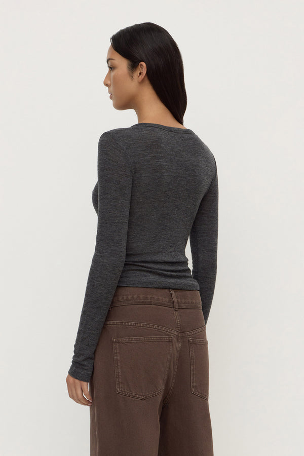 Nora_Merino_Wool_Henley_Charcoal_Marle_1314