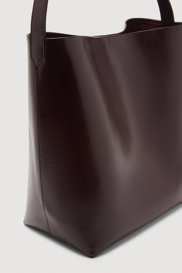 Nova Leather Shoulder Bag