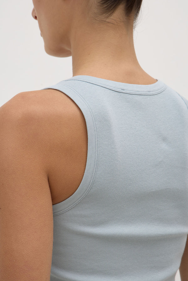 Robyn_Scoop_Neck_Rib_Tank_Cloud_1949jpeg