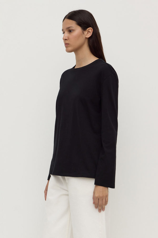 Thea_Long_Sleeve_Tee_Black_2071