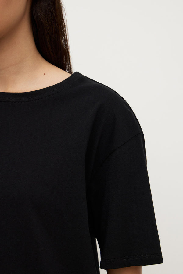 Thea_Short_Sleeve_Tee_Black_2058