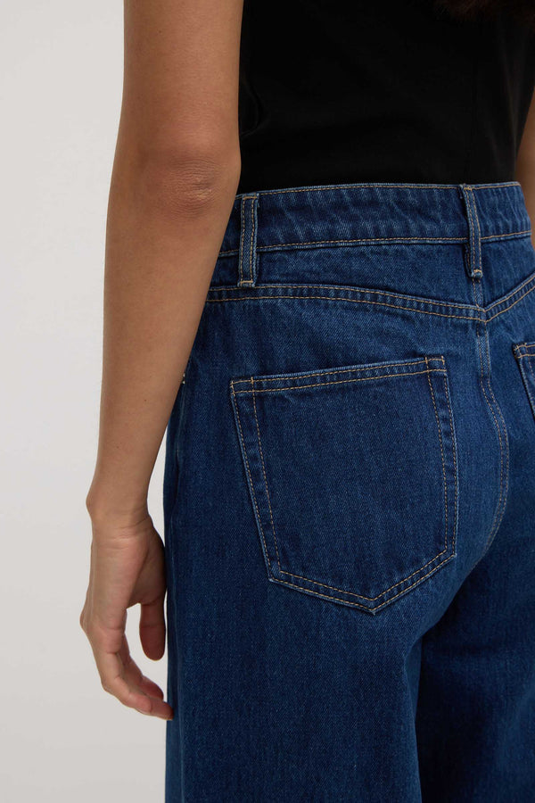 Wide Leg Jean