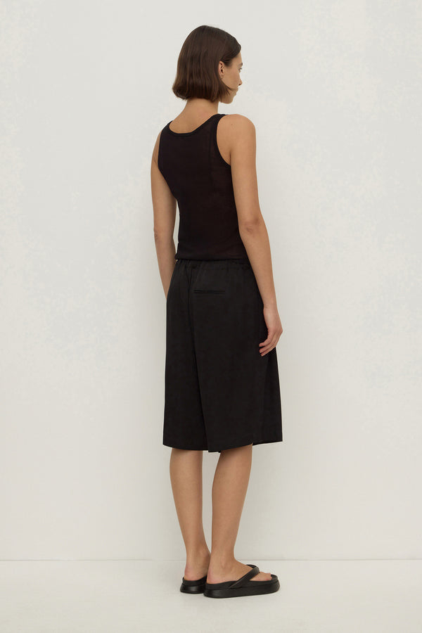 Amaris_Silk_Short_Black_2197