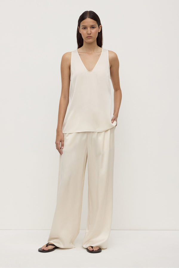 Amaris_Silk_Tank_Cream_0828