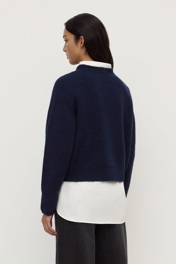 Amerie_Cashmere_Knit_Jumper_Navy_0742