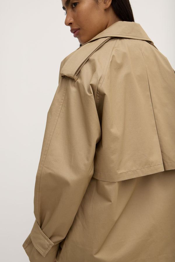 Arden_Short_Mac_Jacket_Cement_0167