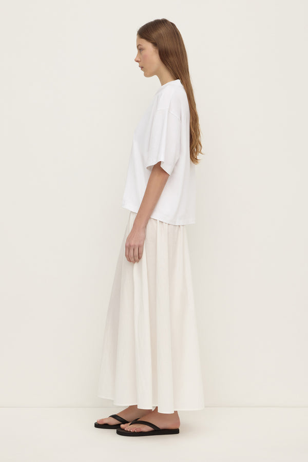 Ellie_V_Neck_Oversized_Tee_White_0506