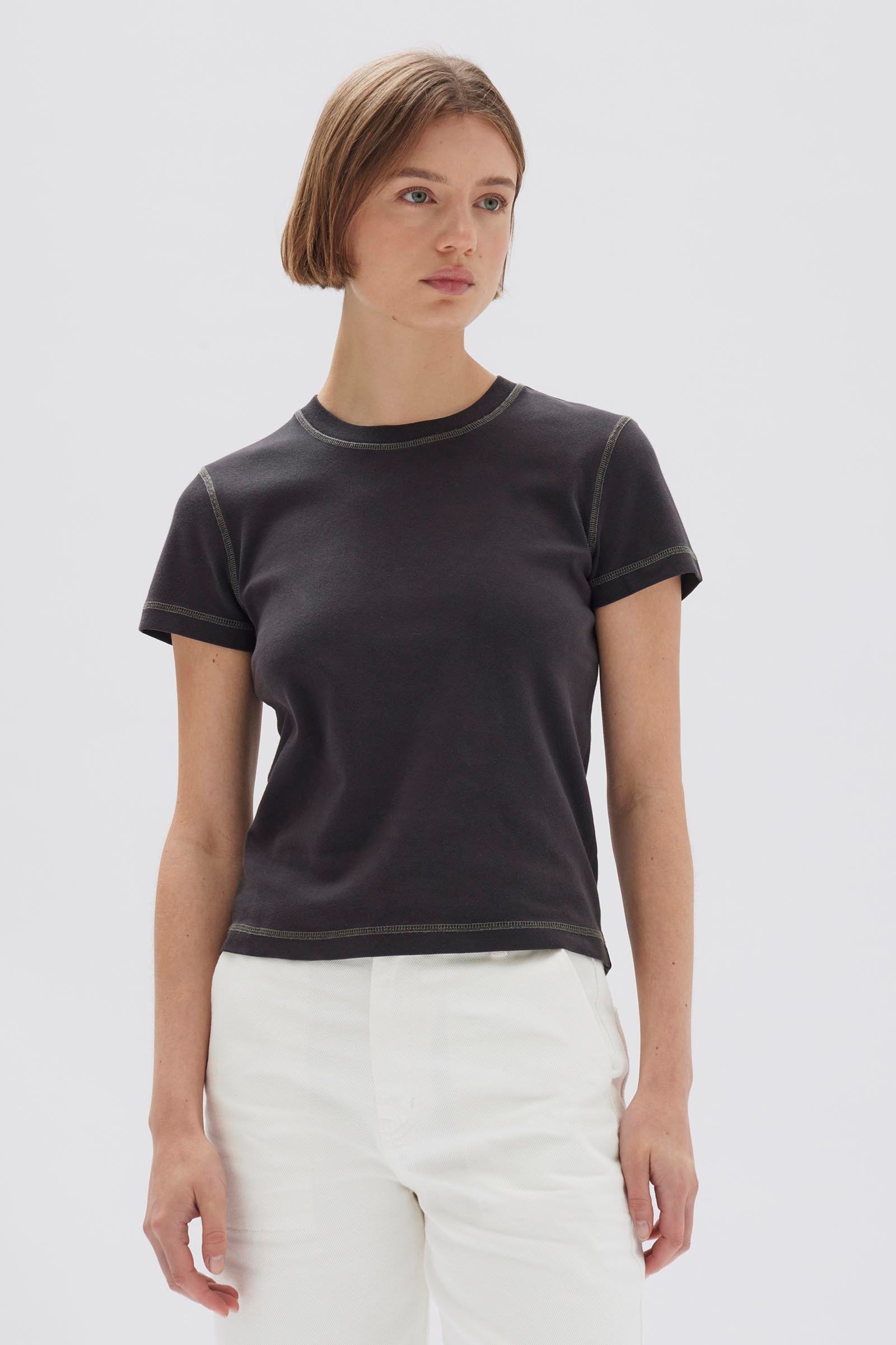 Evelyn_Contrast_Stitch_Short_S
