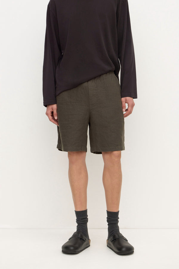 Finley_Linen_Short_Dark_Military_0927