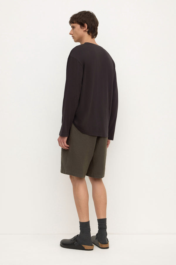 Finley_Linen_Short_Dark_Military_0938
