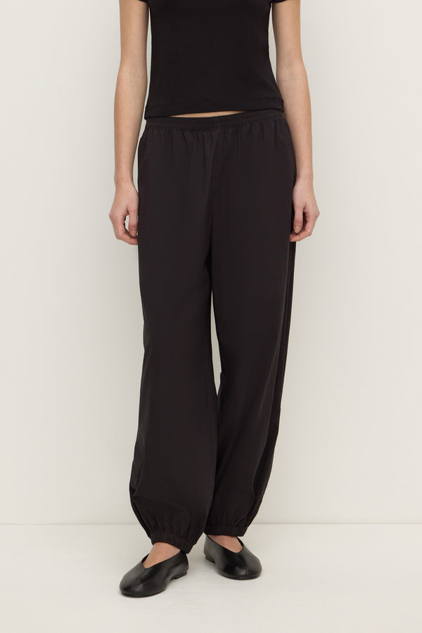 Frankie_Cotton_Pant_Black_0859