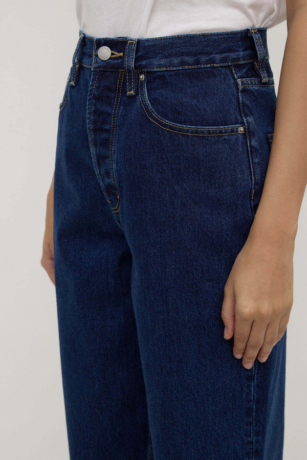 High_Rise_Straight_Jean_Heritage_Blue_2403