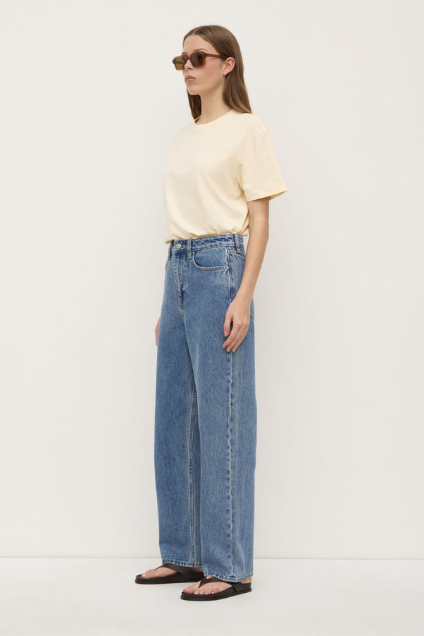 High Waist Straight Jean