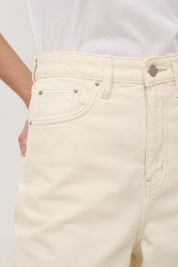 High Waist Straight Jean