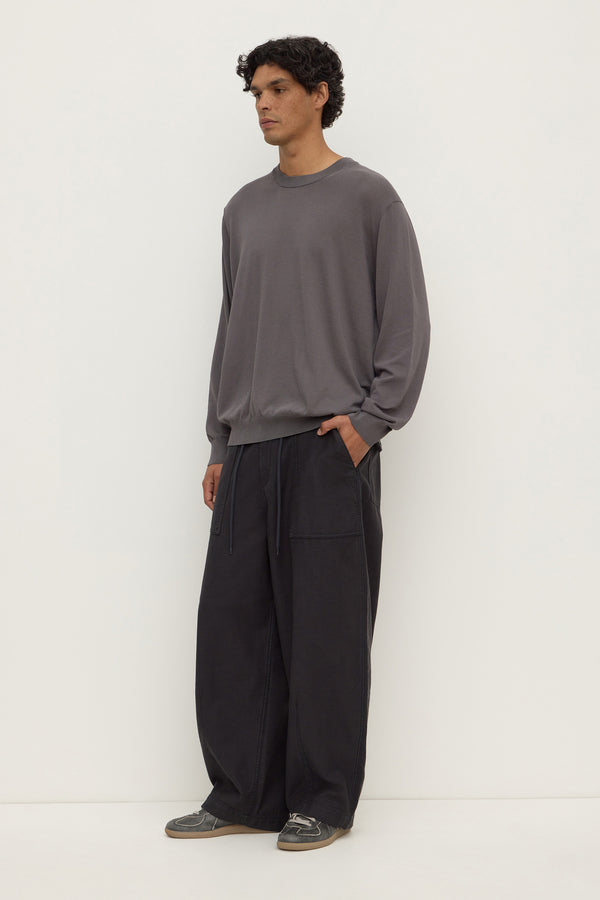 Hugh_Knit_Crew_Washed_Charcoal_0847