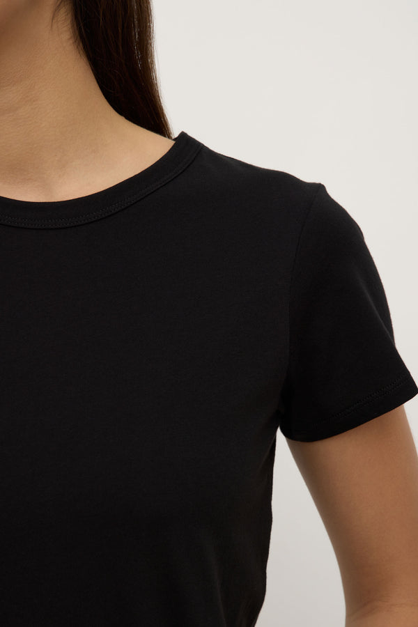 Indi_Short_Sleeve_Tee_Black_1389jpeg