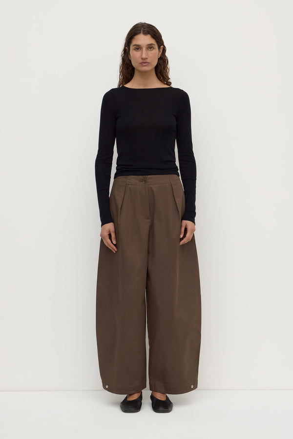 Jasmine_Cotton_Adjustable_Barrel_Leg_Pant_Military_1957