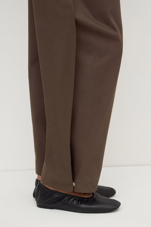 Jasmine_Cotton_Adjustable_Barrel_Leg_Pant_Military_1996