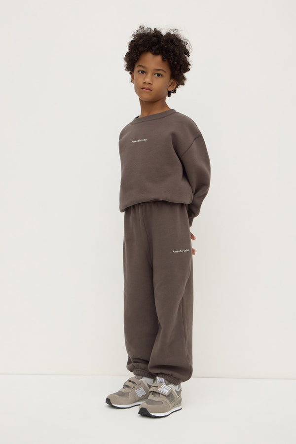 Kids_Atelier_Logo_Track_Pant_Bark_0232