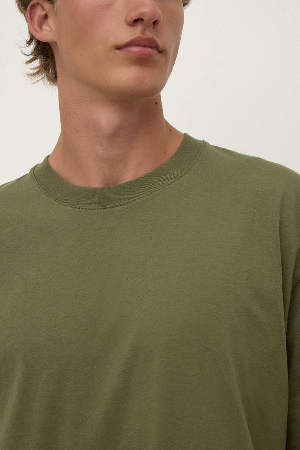 Knox_Organic_Oversized_Tee_Chive_1002