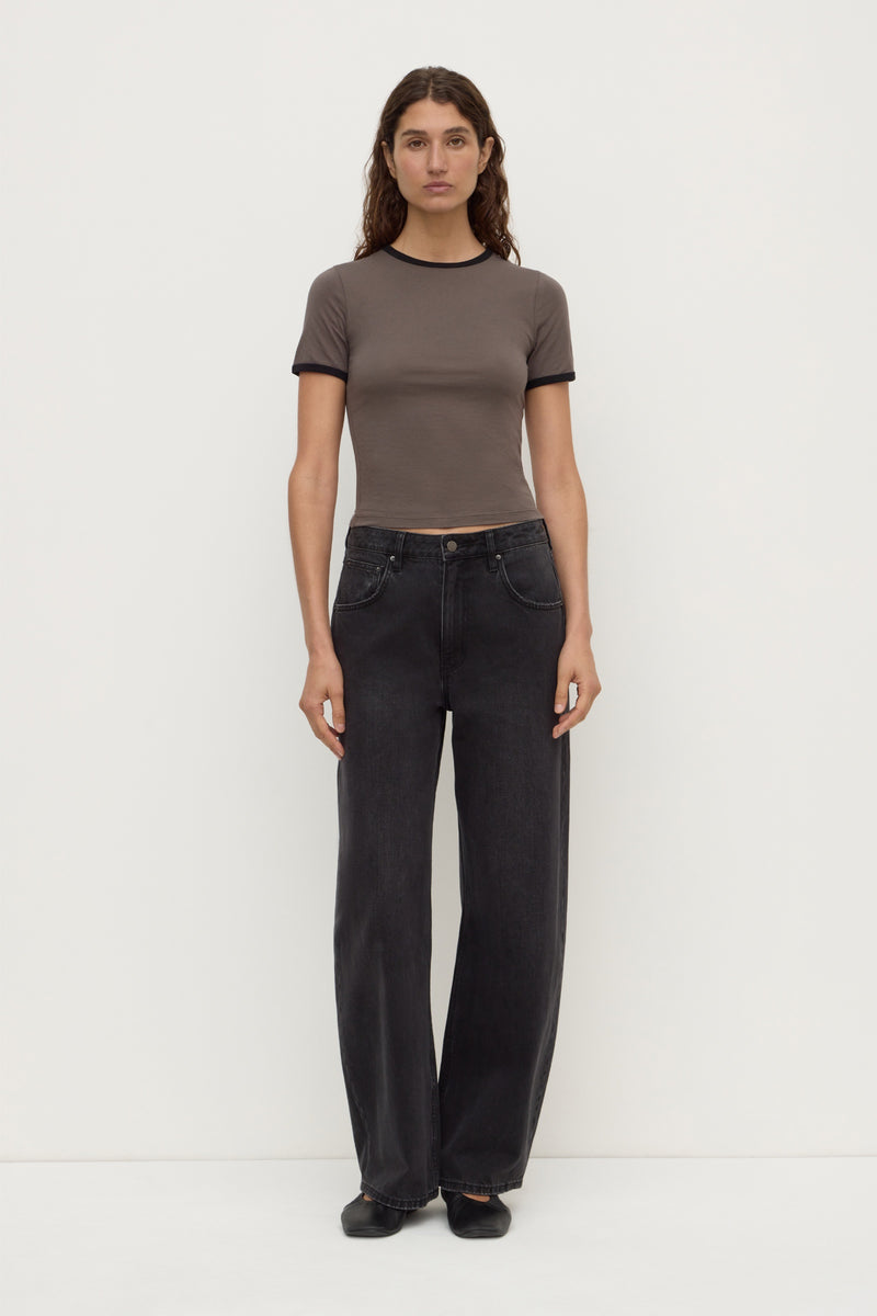 Womens Kourt Contrast Bind Tee Bark/Black | Assembly Label – Assembly ...