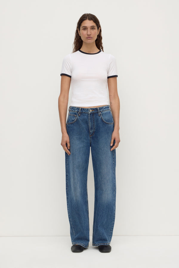 Kourt_Contrast_Bind_Tee_White_Navy_1935