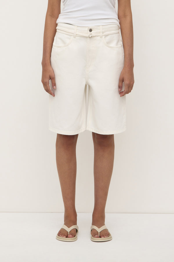 Loose Fit Long Denim Short