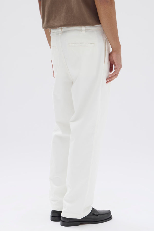 Miles Pleated Chino