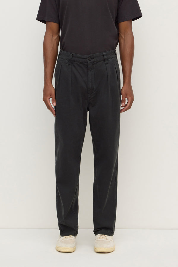 Miles Pleated Chino