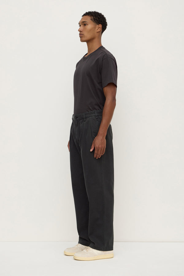 Miles Pleated Chino