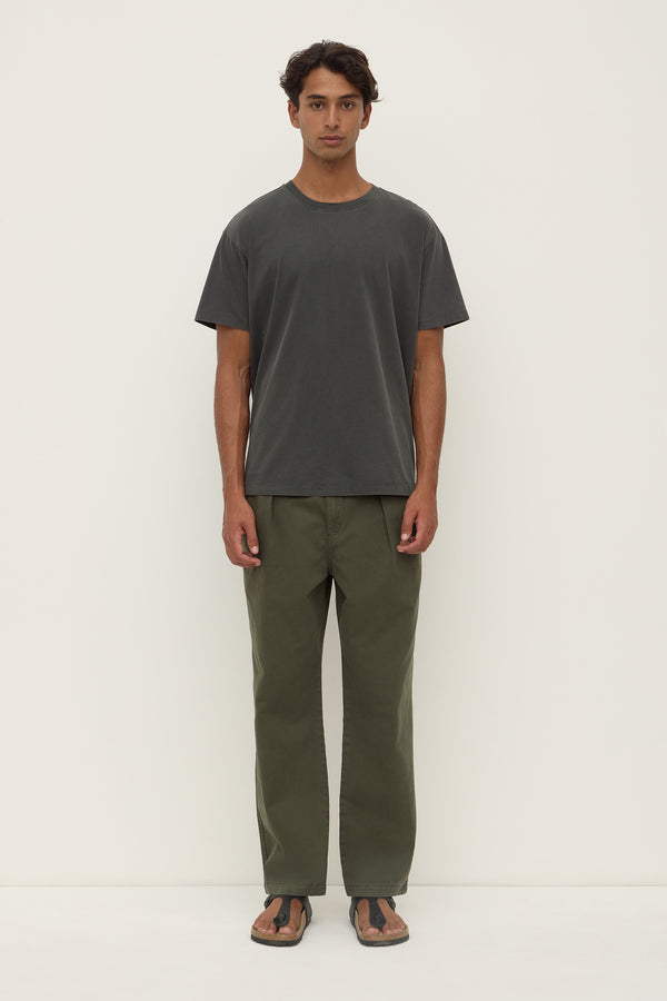 Oli_Tee_Charcoal_0869