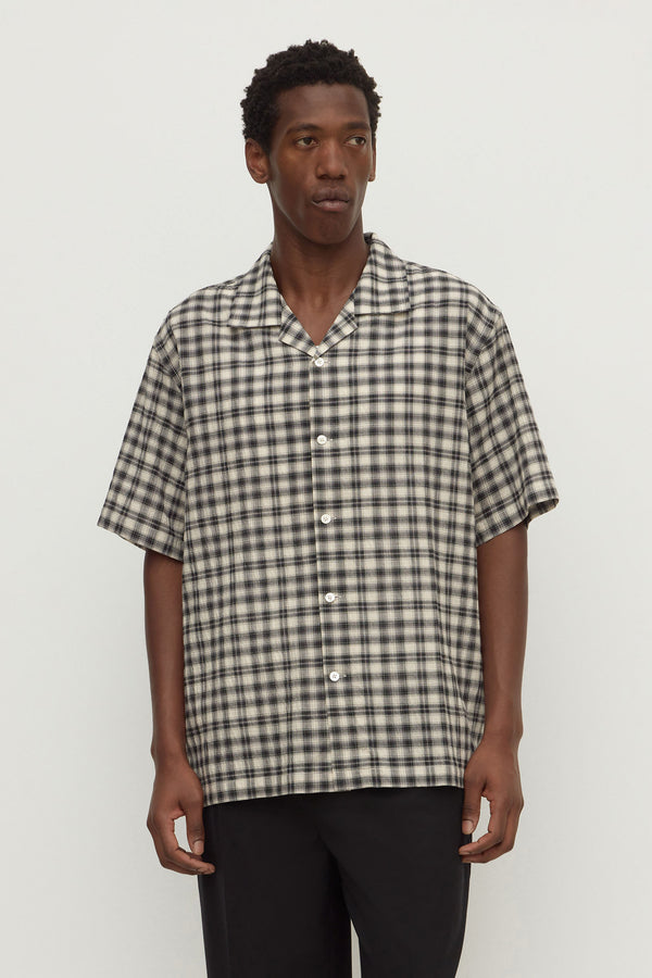 Pearce_Check_Short_Sleeve_Shirt_Black_Cream_0470