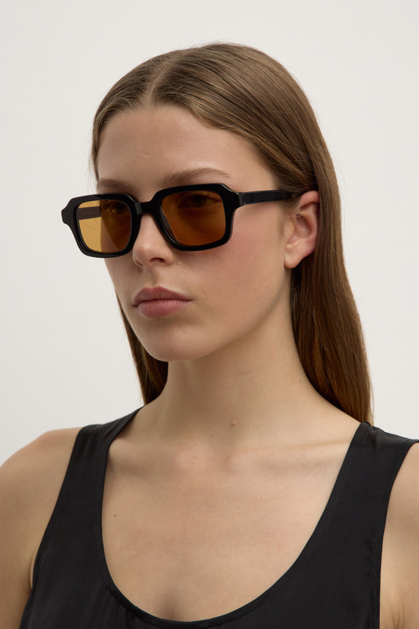 Retro Square Frame Sunglasses