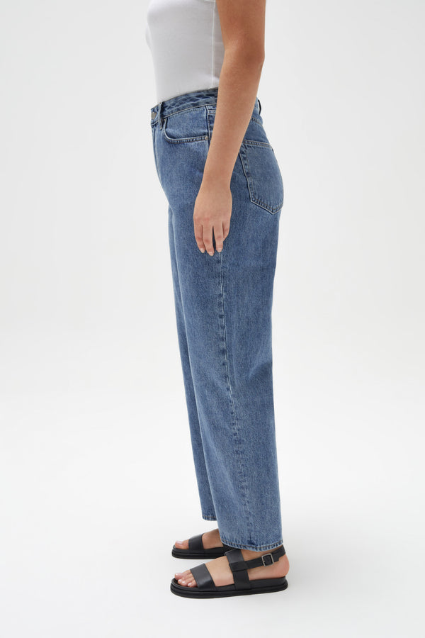 Vintage Straight Jean